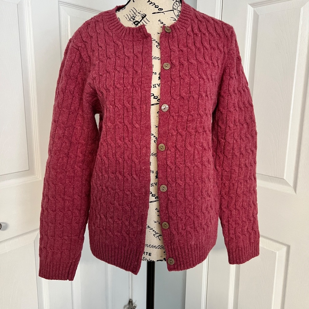 APPLESEEDS Classic Cabled 100% Wool Cardigan Size M